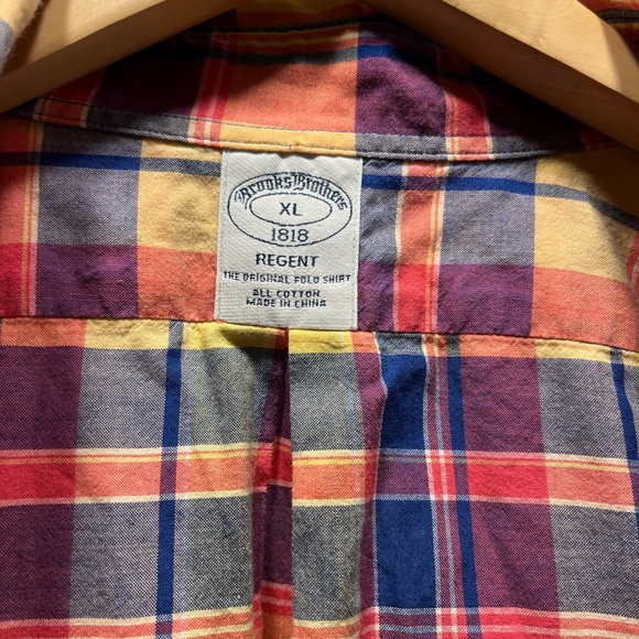 BROOKS BROTHERS, short sleeve button up shirt in red/blue plaid; men’s XL - Picture 6 of 10